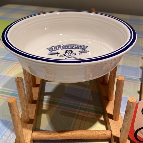 Fiestaware 7 inch bowl made for Betty Crocker. Cobalt blue on white. Perfect - Picture 4 of 4